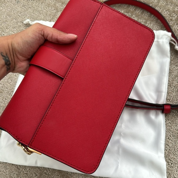 Michael Kors Red Greenwich Medium Saffiano Leather Shoulder Bag - Picture 7 of 15